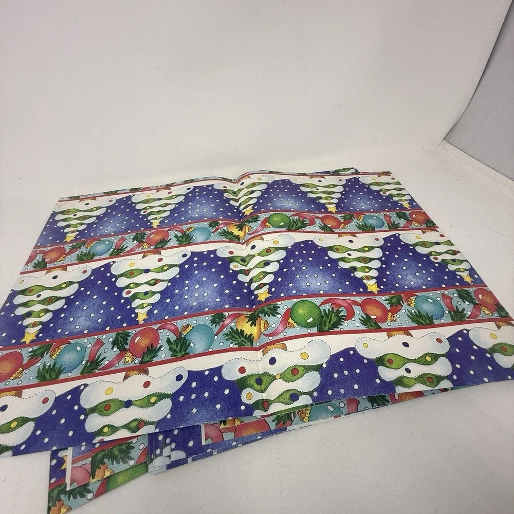 Vintage Christmas Wrapping Paper Gift‎ Wrap - Green Trees Ornament 12 - 19